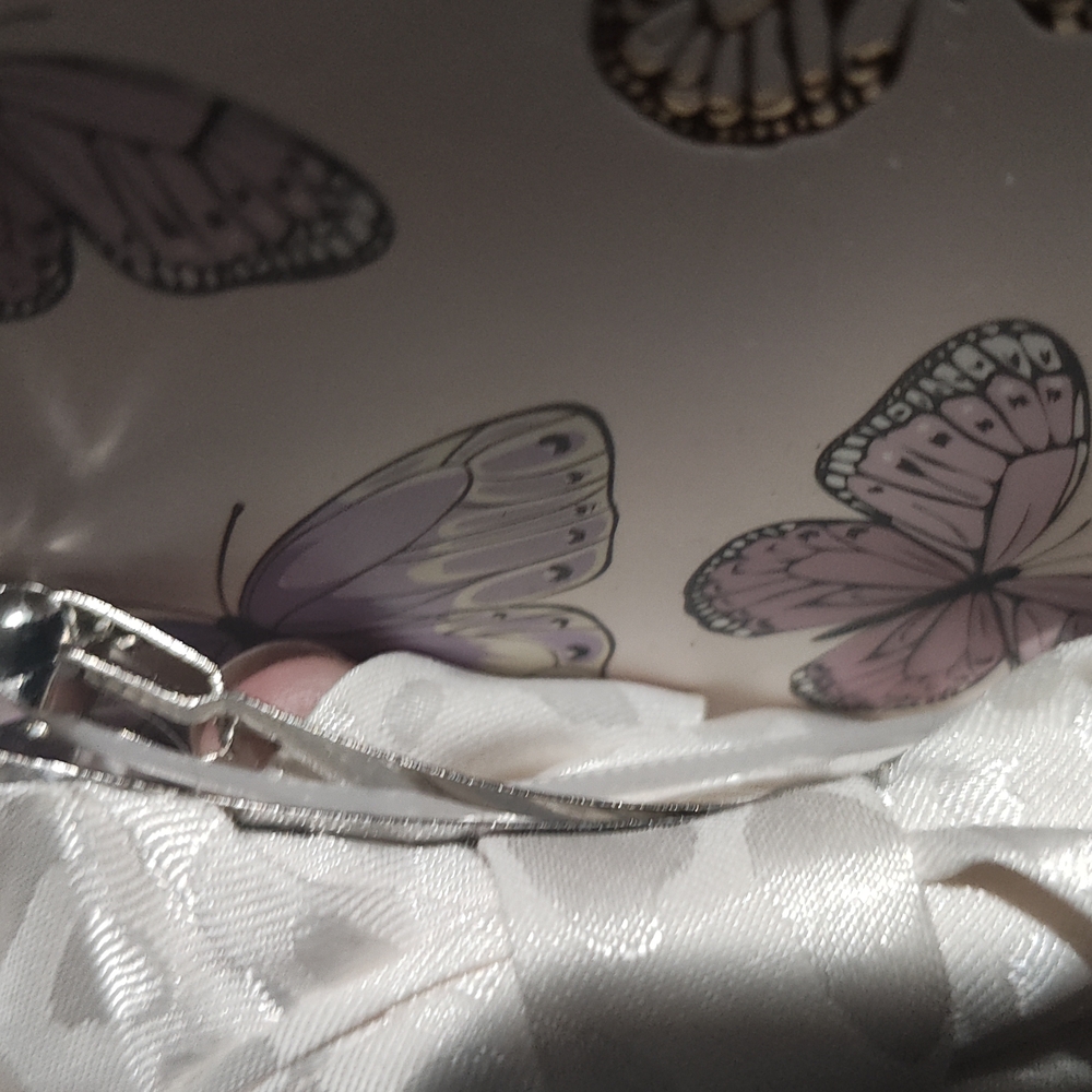 Elegant Satin Hair Bows - Black, Cream, and Tan - Picture 5 of 11